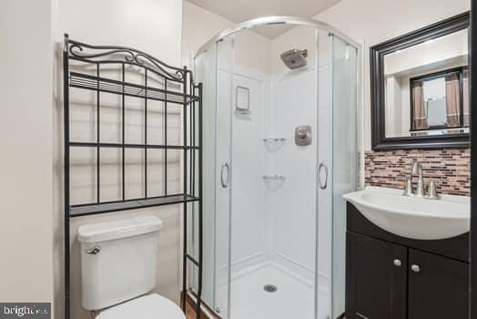 15 Winding Road Boyertown, PA 19512 - Photo 37 of 41 Basement Bath