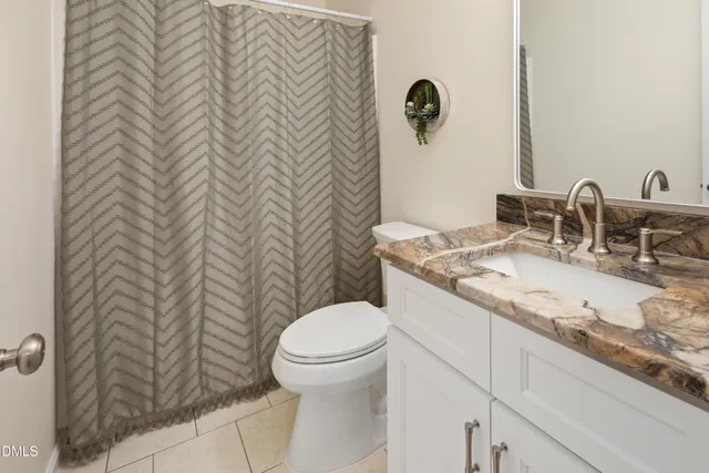 $379,900 | 136 Lake Hollow Circle, Cary, NC 27513