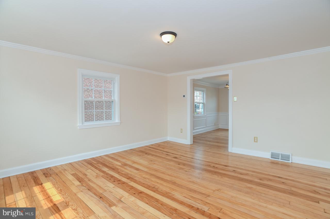 1329 Rodman Road Wilmington, DE 19805 - Photo 8 of 26 Gallery Image 8