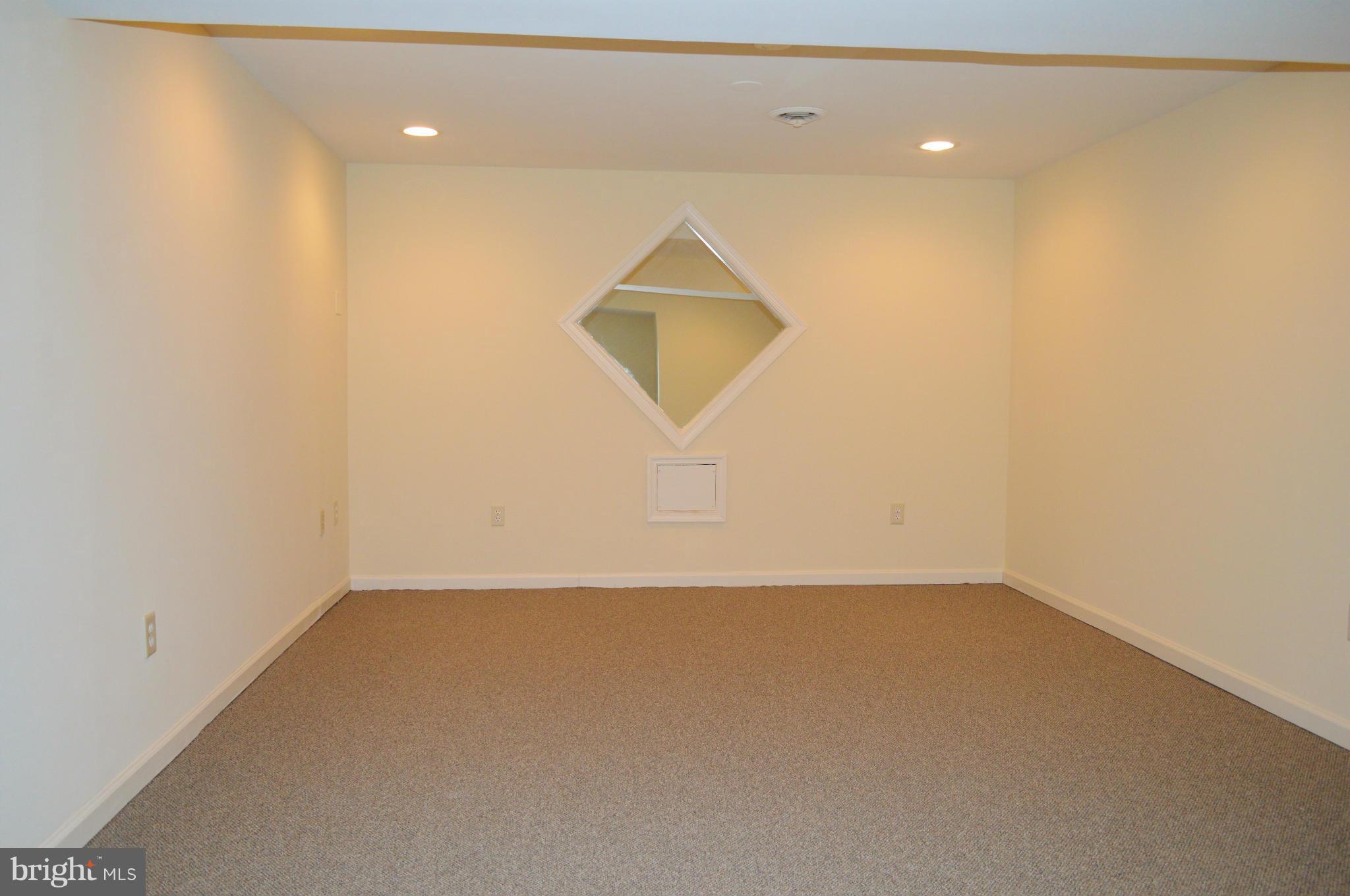 6404 Stream Valley Way Gaithersburg, MD 20882 - Photo 26 of 30 Basement
