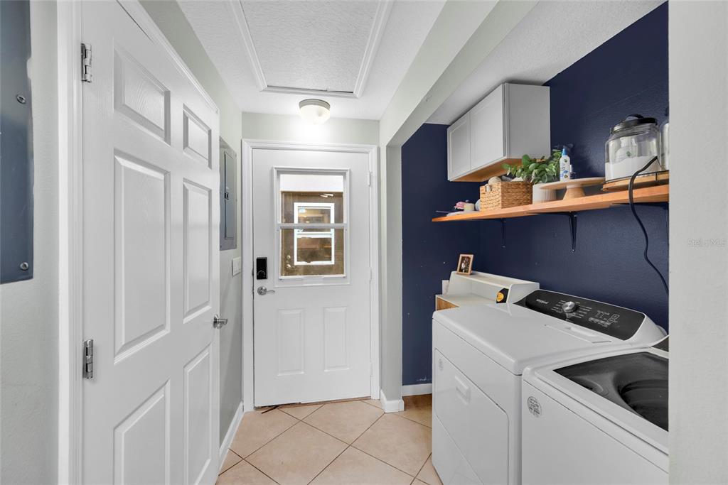 1811 Butch Cassidy Trail Wimauma, FL 33598 - Photo 27 of 55