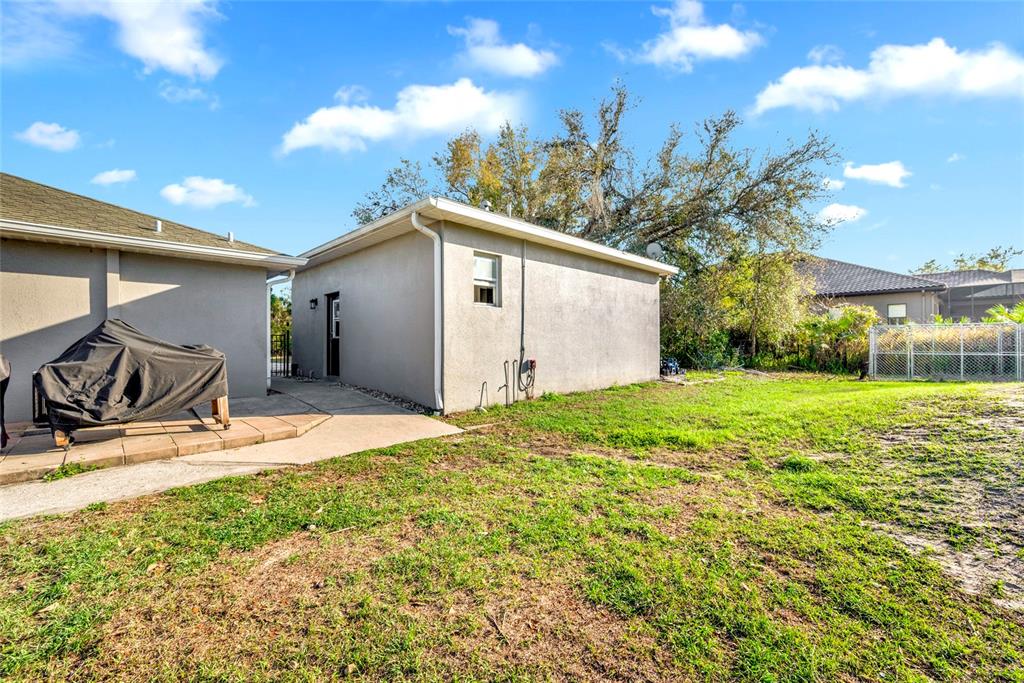 1811 Butch Cassidy Trail Wimauma, FL 33598 - Photo 45 of 55