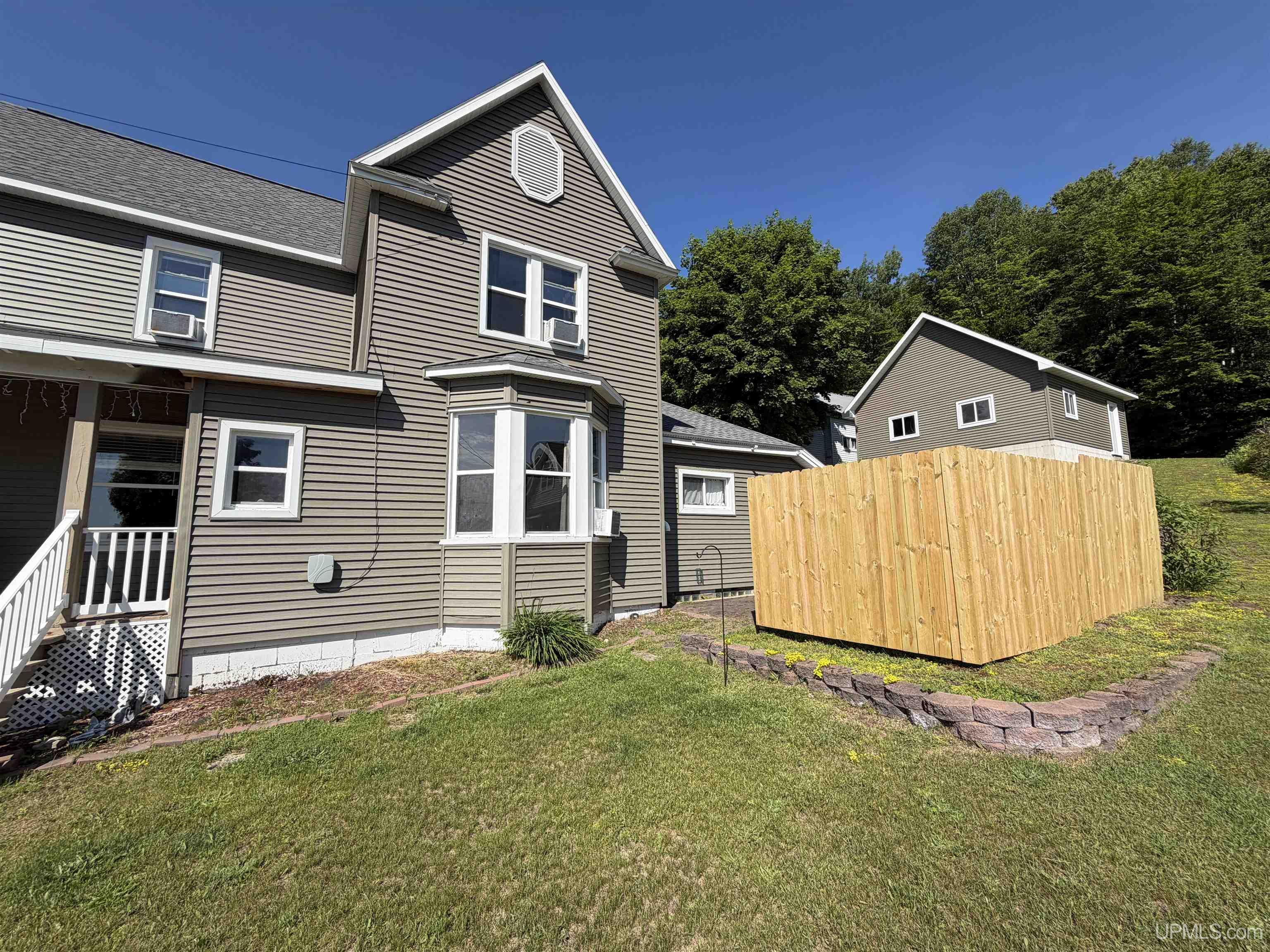 204 Walnut Street Munising, MI 49862 - Photo 35 of 45
