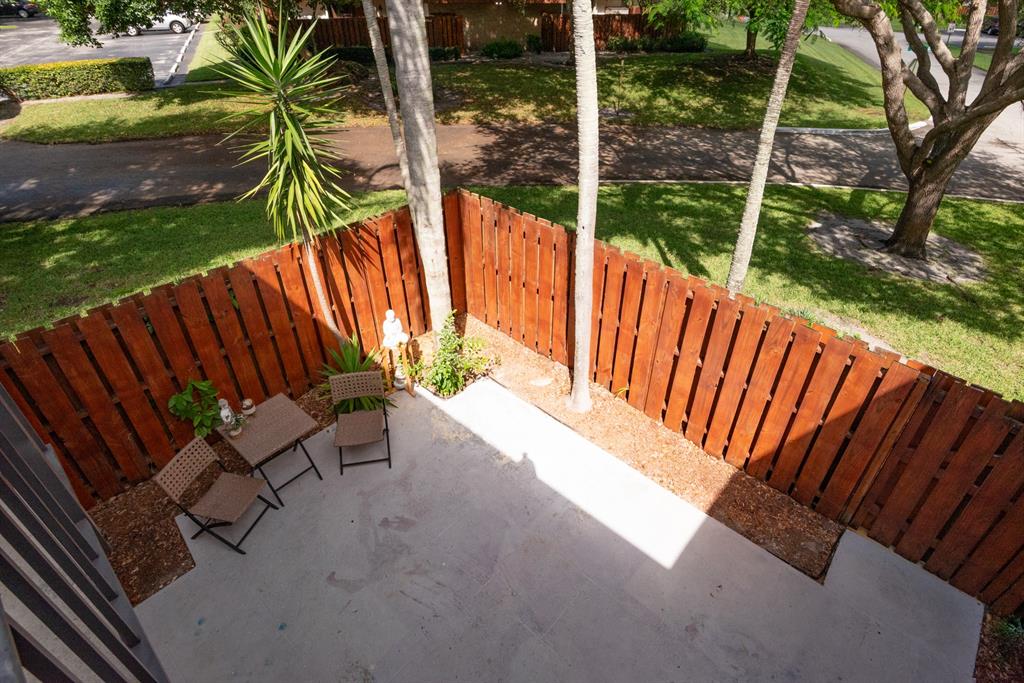3118 Spanish Wells Drive, Unit 15C Delray Beach, FL 33445 - Photo 24 of 40 a view of outdoor space with seating area