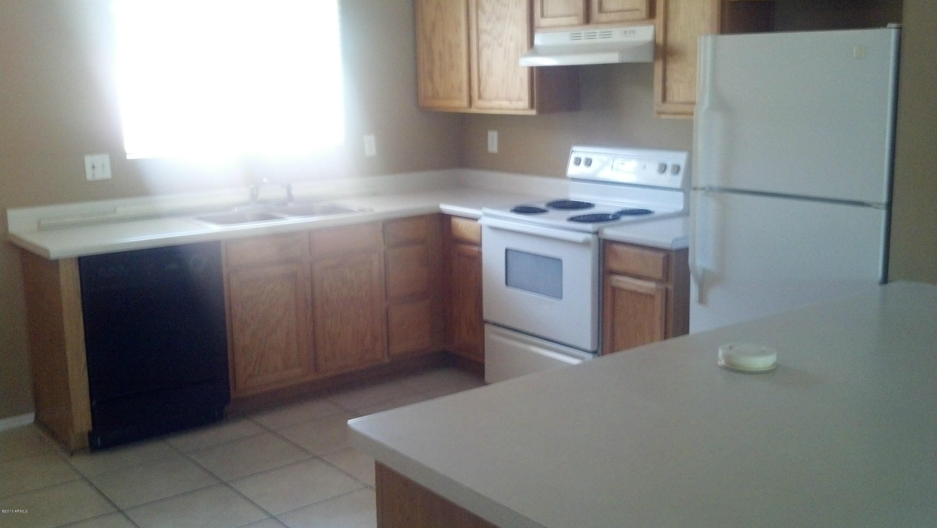 18239 North 40th Street, Unit 112 Phoenix, AZ 85032 - Photo 3 of 4 18239