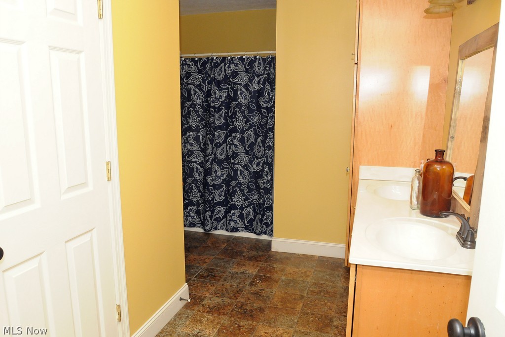 59478 Salem Road Salesville, OH 43778 - Photo 15 of 25