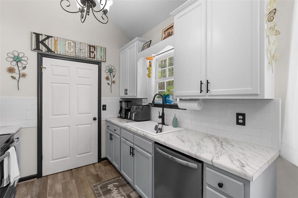 25 Brandon Lane Rome, GA 30165 - Photo 9 of 28