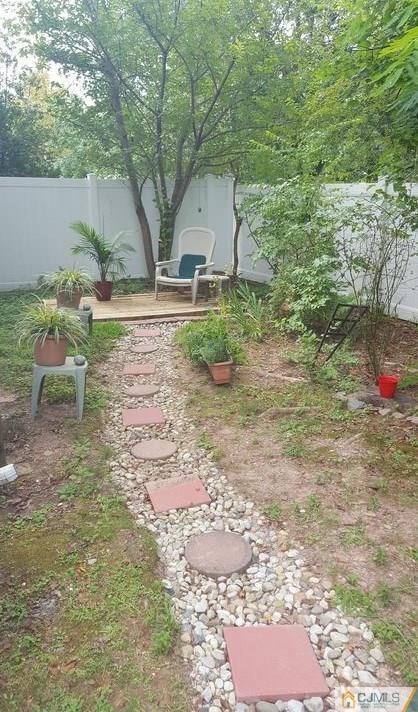 17 Hastings Road Kendall Park, NJ 08824 - Photo 23 of 26 Gallery Image 23
