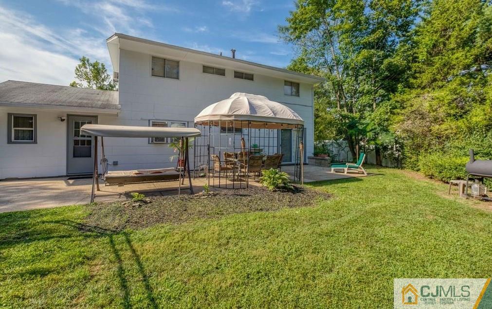 17 Hastings Road Kendall Park, NJ 08824 - Photo 26 of 26 Gallery Image 26