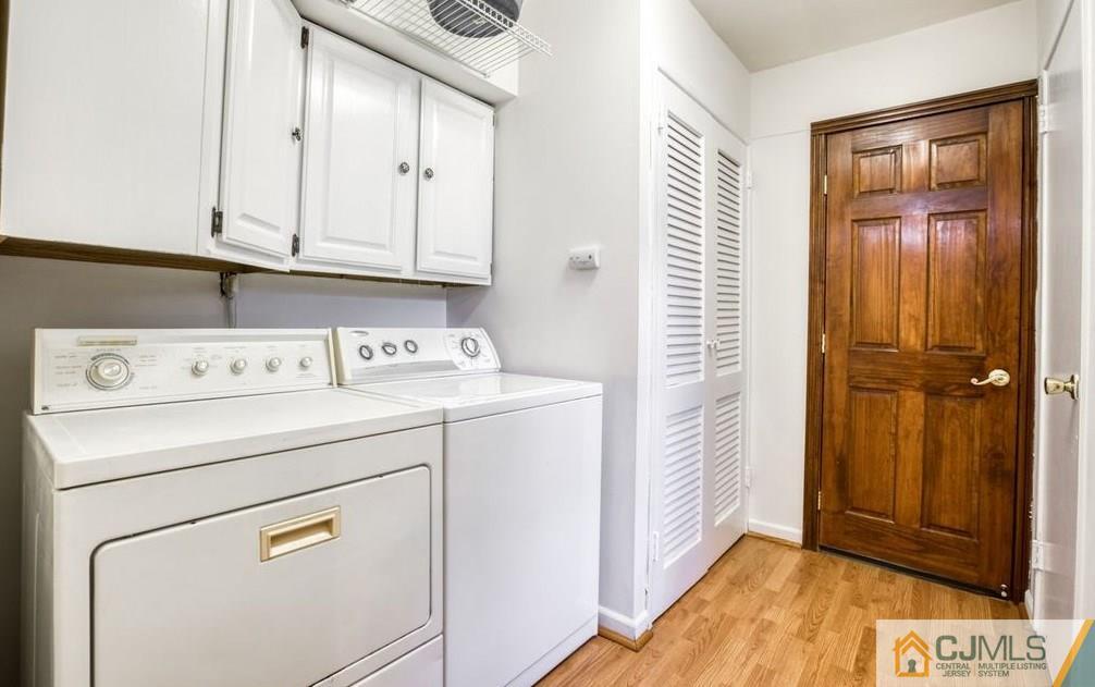 17 Hastings Road Kendall Park, NJ 08824 - Photo 10 of 26 Gallery Image 10