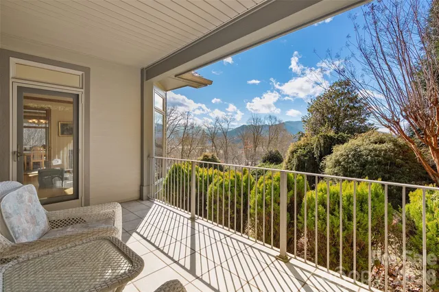 $1,275,000 | 78 Banker Drive, Waynesville, NC 28786