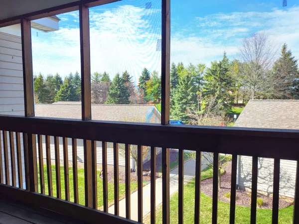 $264,900 | 1561 Long Meadow Trail Drive, Ann Arbor, MI 48108