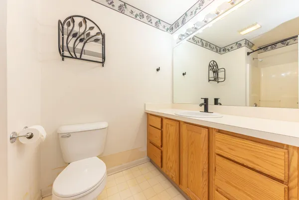 $264,900 | 1561 Long Meadow Trail Drive, Ann Arbor, MI 48108