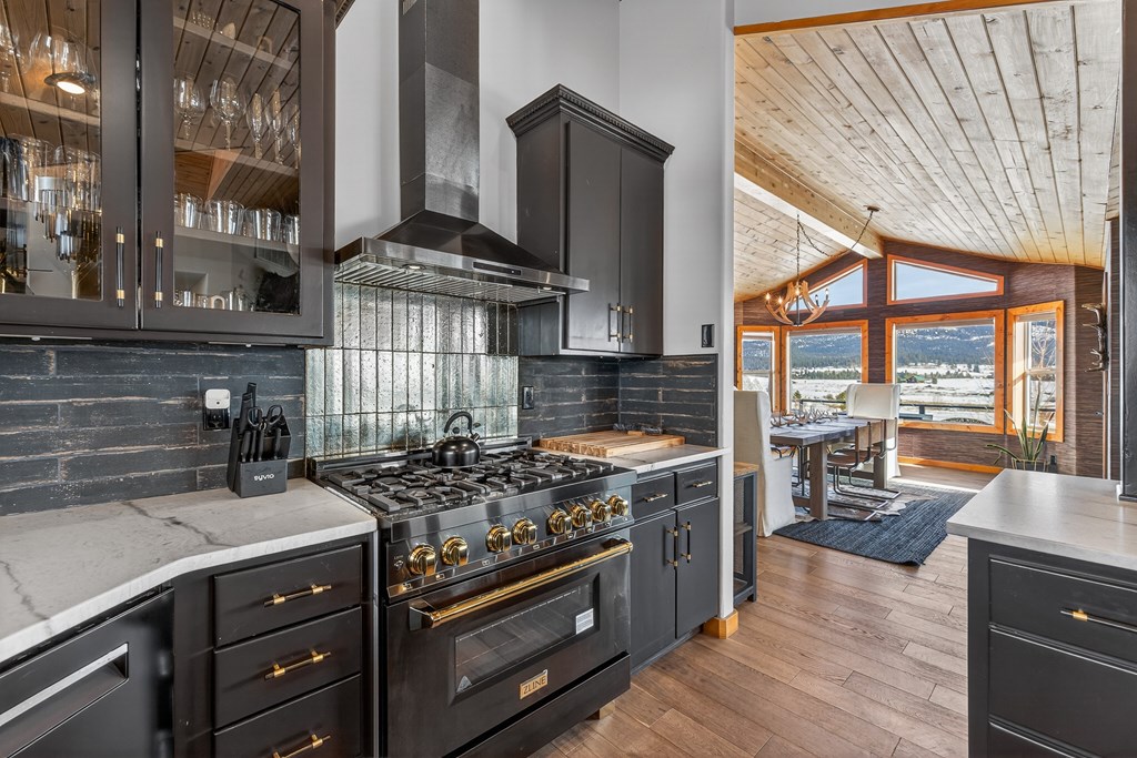 14100 Pioneer Road McCall, ID 83638 - Photo 40 of 96