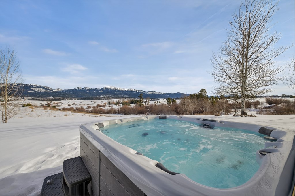 14100 Pioneer Road McCall, ID 83638 - Photo 86 of 96