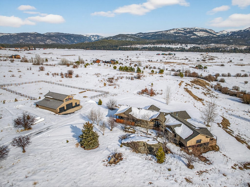 14100 Pioneer Road McCall, ID 83638 - Photo 92 of 96