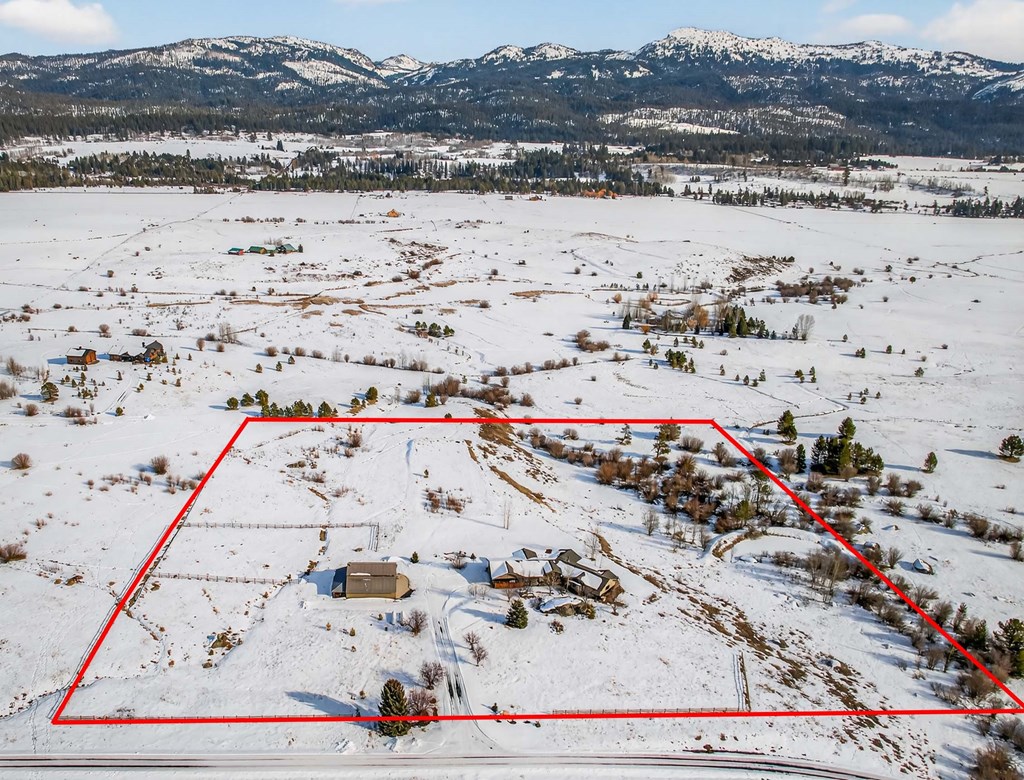 14100 Pioneer Road McCall, ID 83638 - Photo 95 of 96