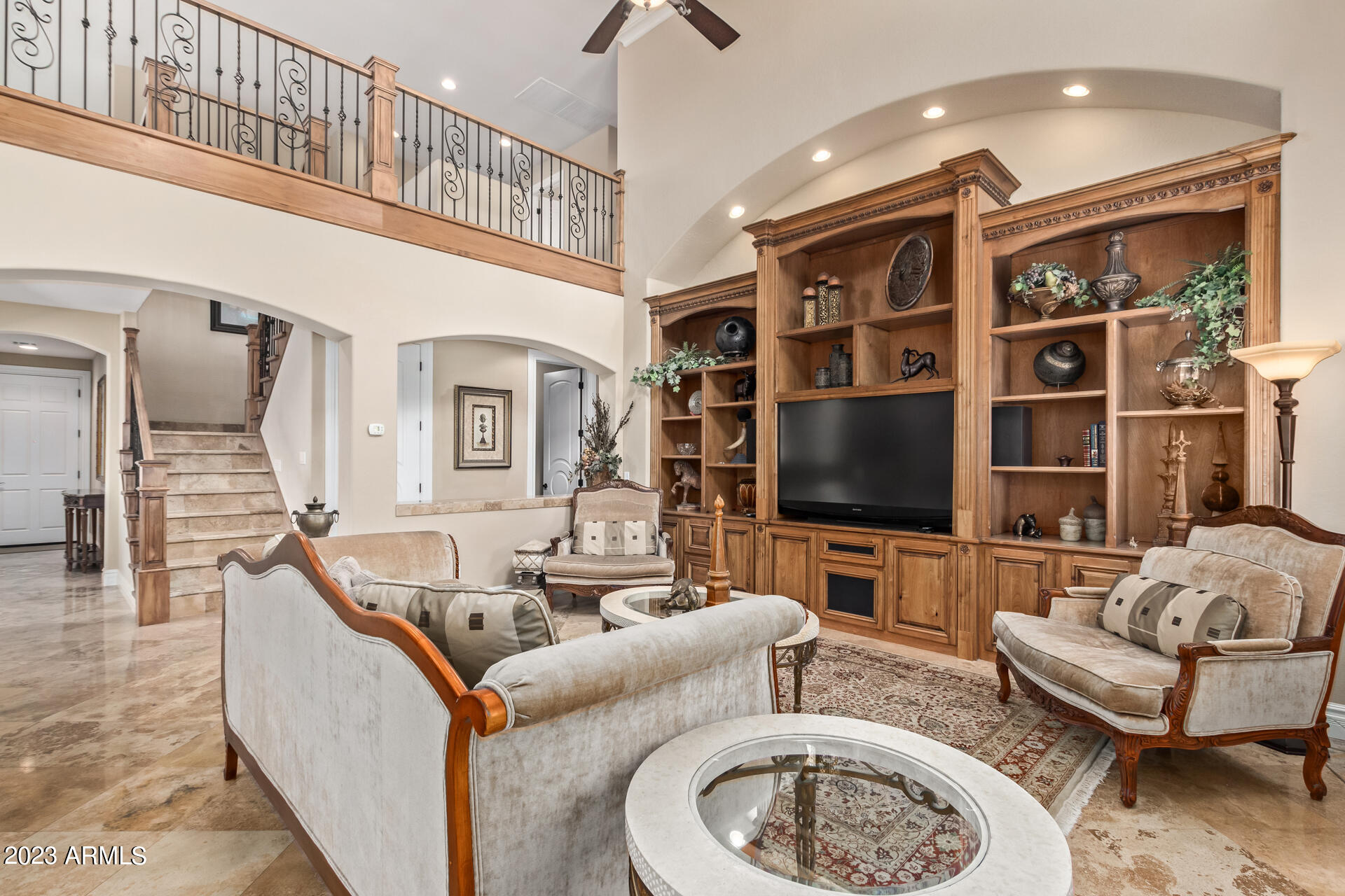 760 East Hummingbird Way Gilbert, AZ 85297 - Photo 13 of 56 14 - Hummingbird