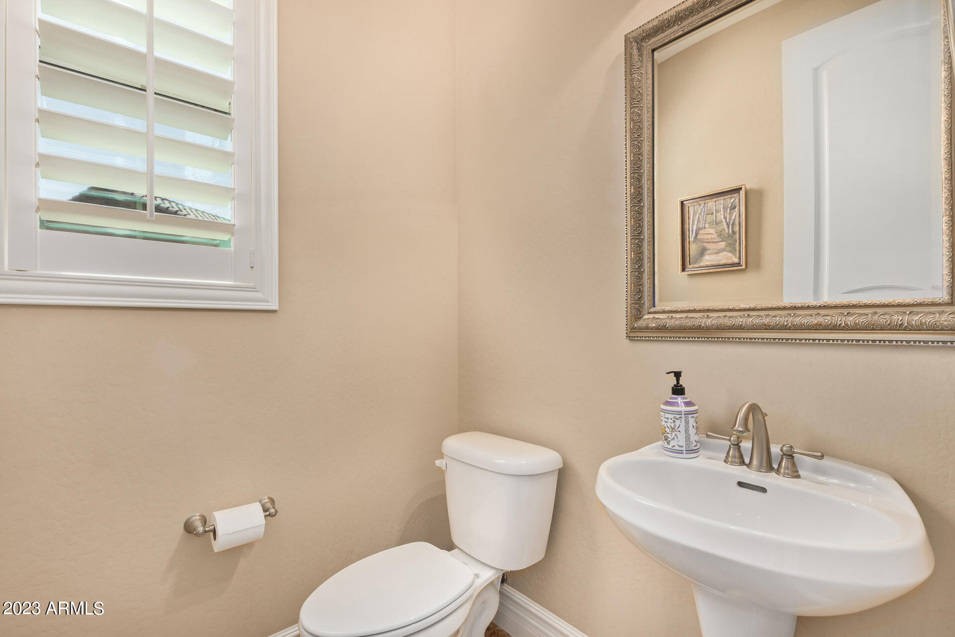 760 East Hummingbird Way Gilbert, AZ 85297 - Photo 31 of 56 24 - Hummingbird