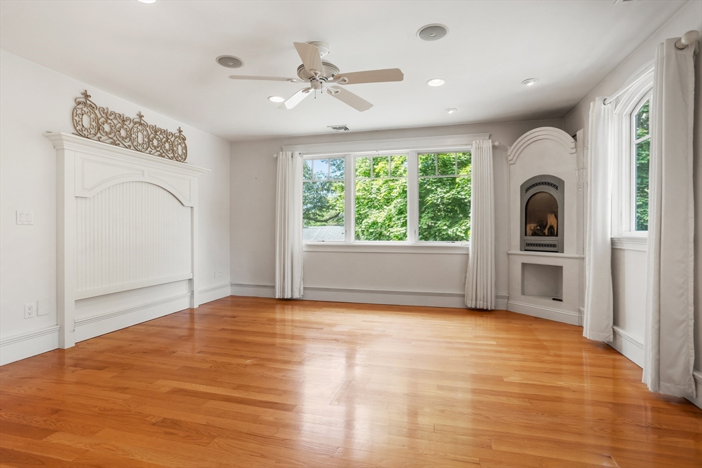 38 Ivy Street Wareham, MA 02571 - Photo 20 of 42 Gallery Image 20