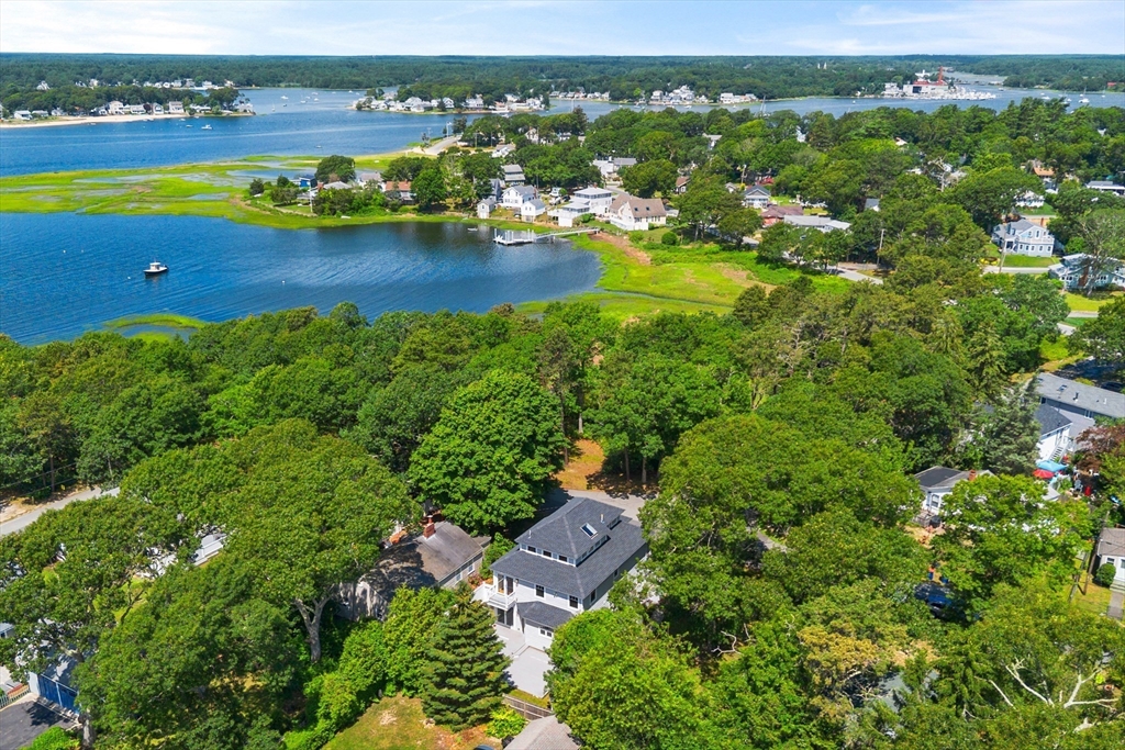 38 Ivy Street Wareham, MA 02571 - Photo 3 of 42 Gallery Image 3