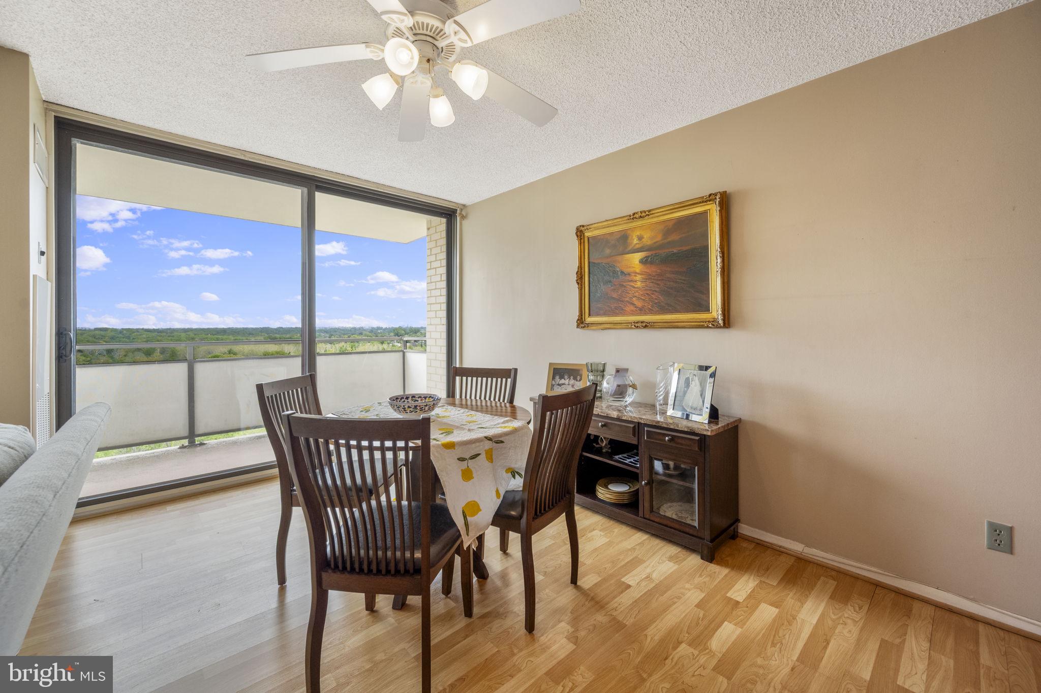 5225 Pooks Hill Road, Unit 1319S Bethesda, MD 20814 - Photo 11 of 70