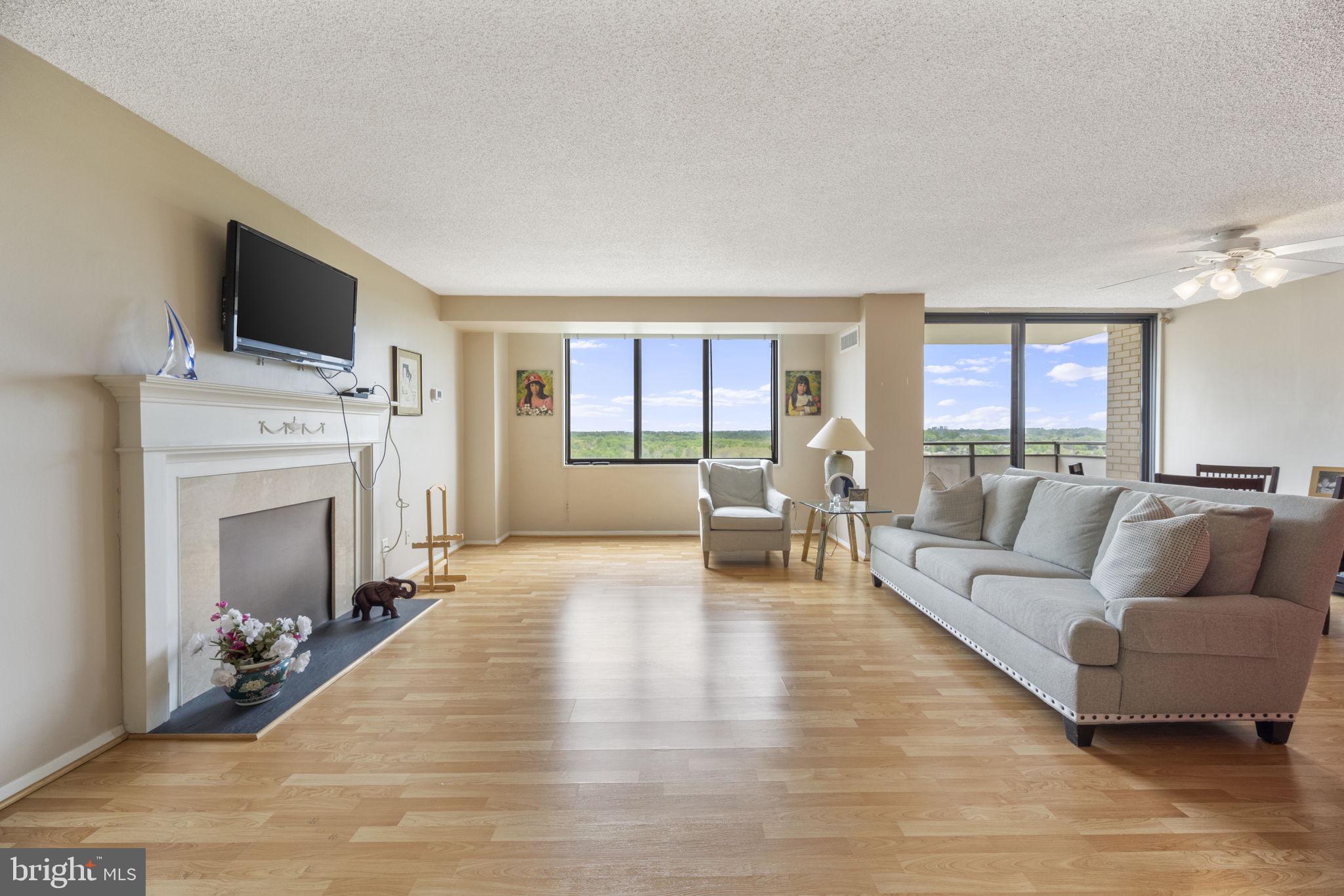 5225 Pooks Hill Road, Unit 1319S Bethesda, MD 20814 - Photo 7 of 70