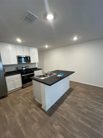 $1,900 | 214 Alkali Drive, Buda, TX 78610