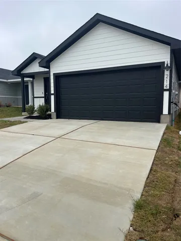 $1,900 | 214 Alkali Drive, Buda, TX 78610