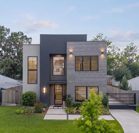 $1,395,000 | 935 Gardenia Drive, Houston, TX 77018