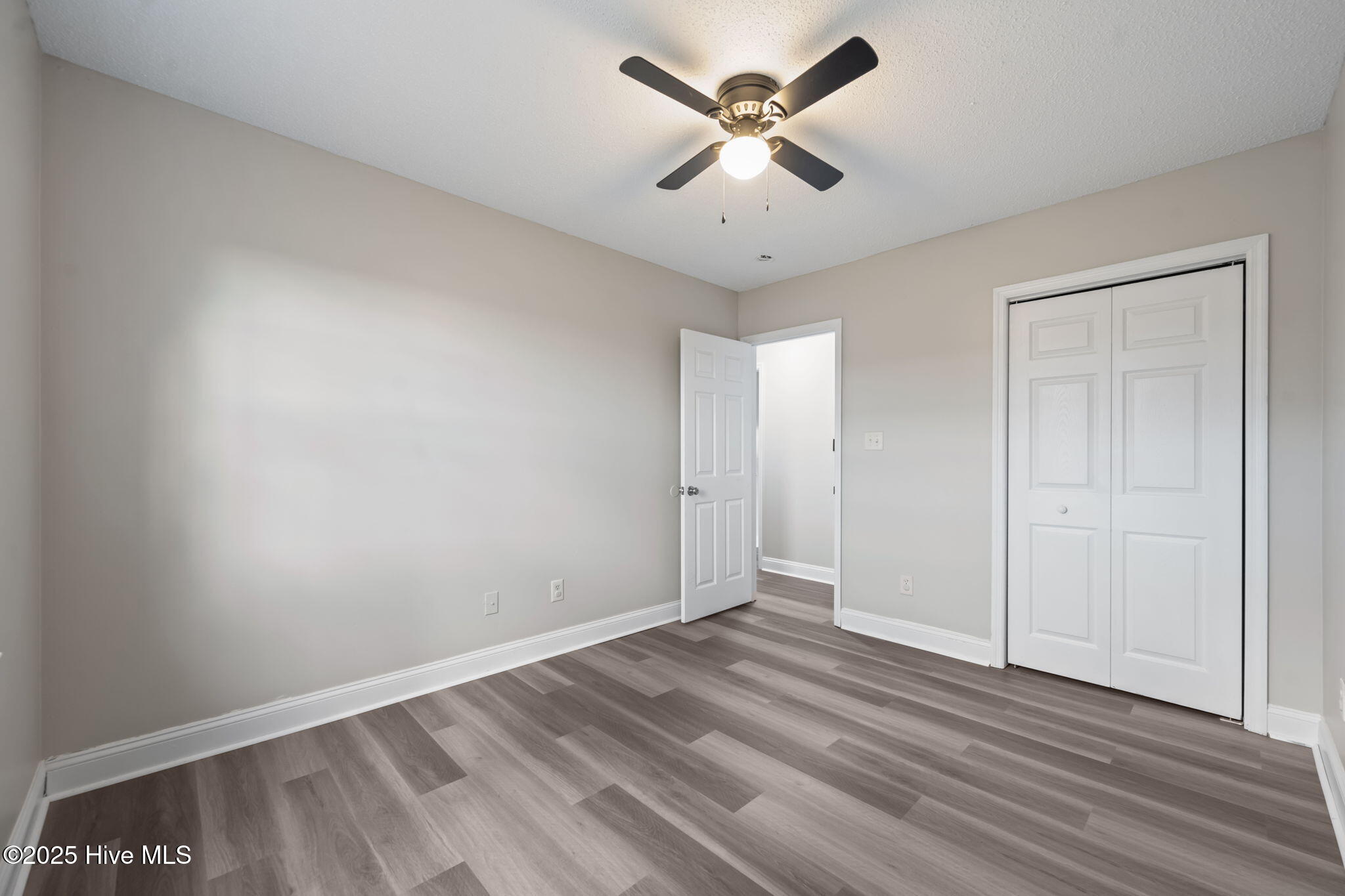 128 Annie Road Richlands, NC 28574 - Photo 21 of 43 46-web-or-mls-_RAD7156