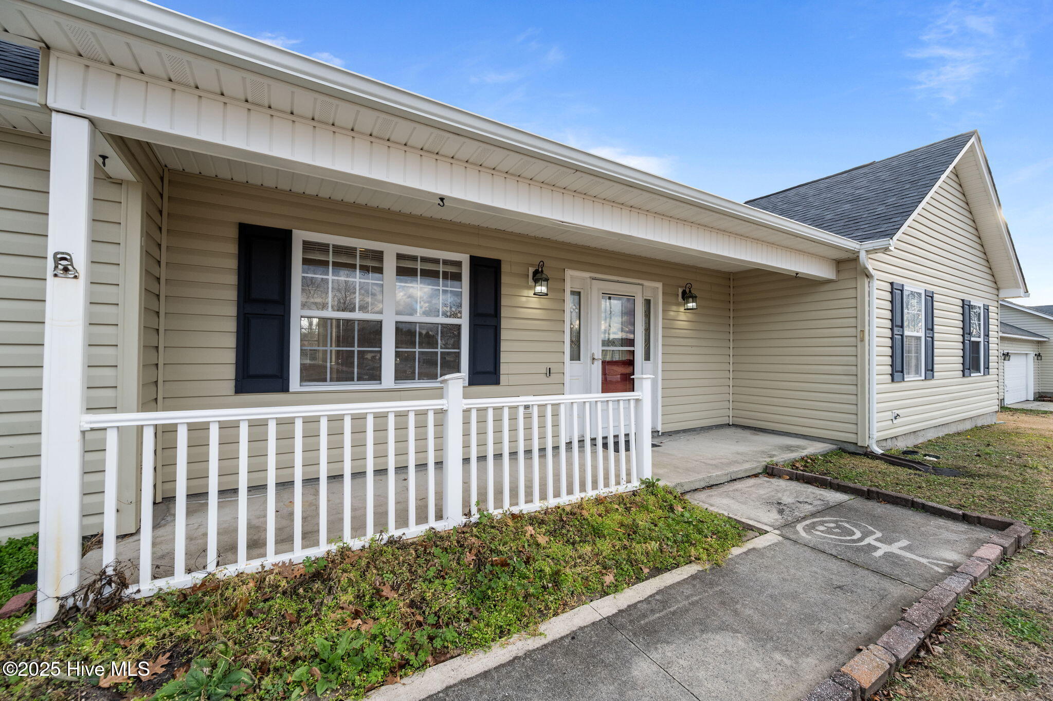 128 Annie Road Richlands, NC 28574 - Photo 4 of 43 4-web-or-mls-04