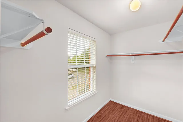 $2,100 | 10226 Canyon Rose Lane, Houston, TX 77070