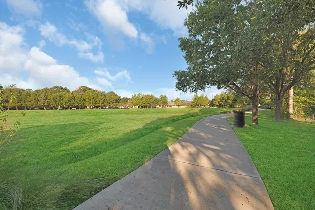 $2,100 | 10226 Canyon Rose Lane, Houston, TX 77070