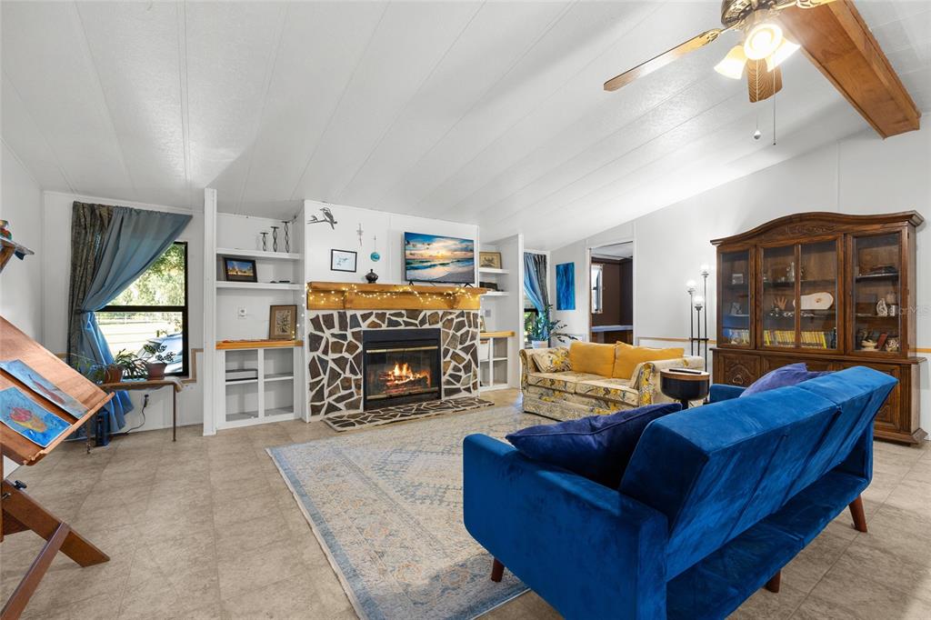 5016 Northwest 170th Street Alachua, FL 32615 - Photo 7 of 45