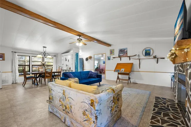 $350,000 | 5016 Northwest 170th Street, Alachua, FL 32615