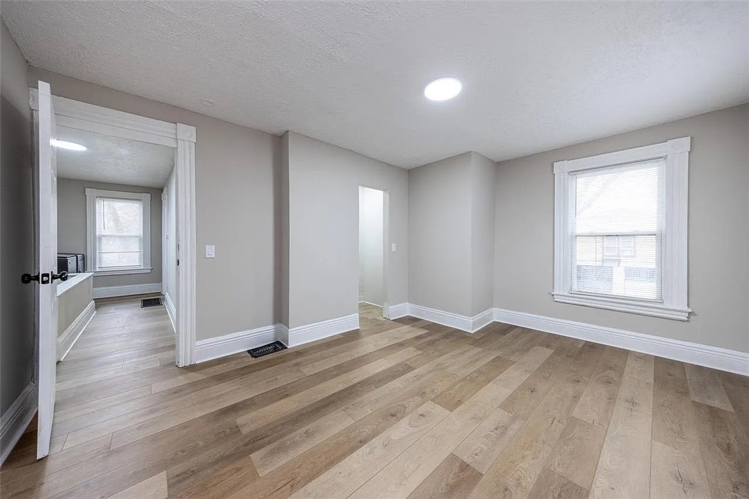 322 Wisconsin Street Rochester, NY 14609 - Photo 14 of 16