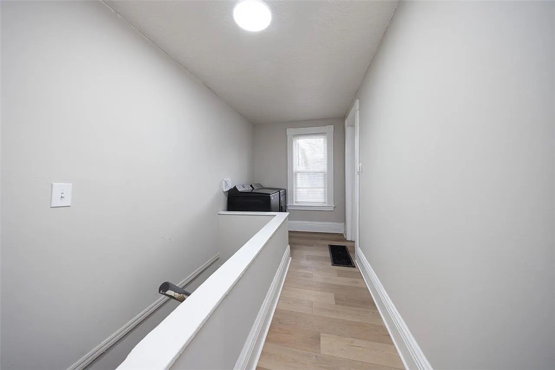 322 Wisconsin Street Rochester, NY 14609 - Photo 3 of 16