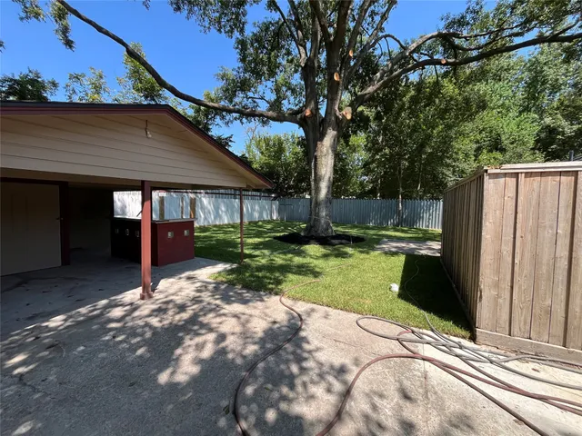 $270,000 | 2315 Langley Road, Houston, TX 77093