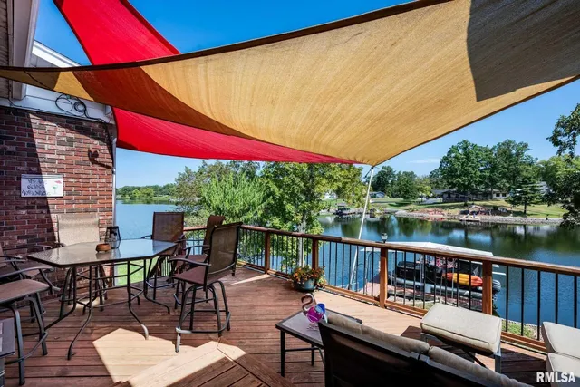 a outdoor living space with furniture and a potted plant