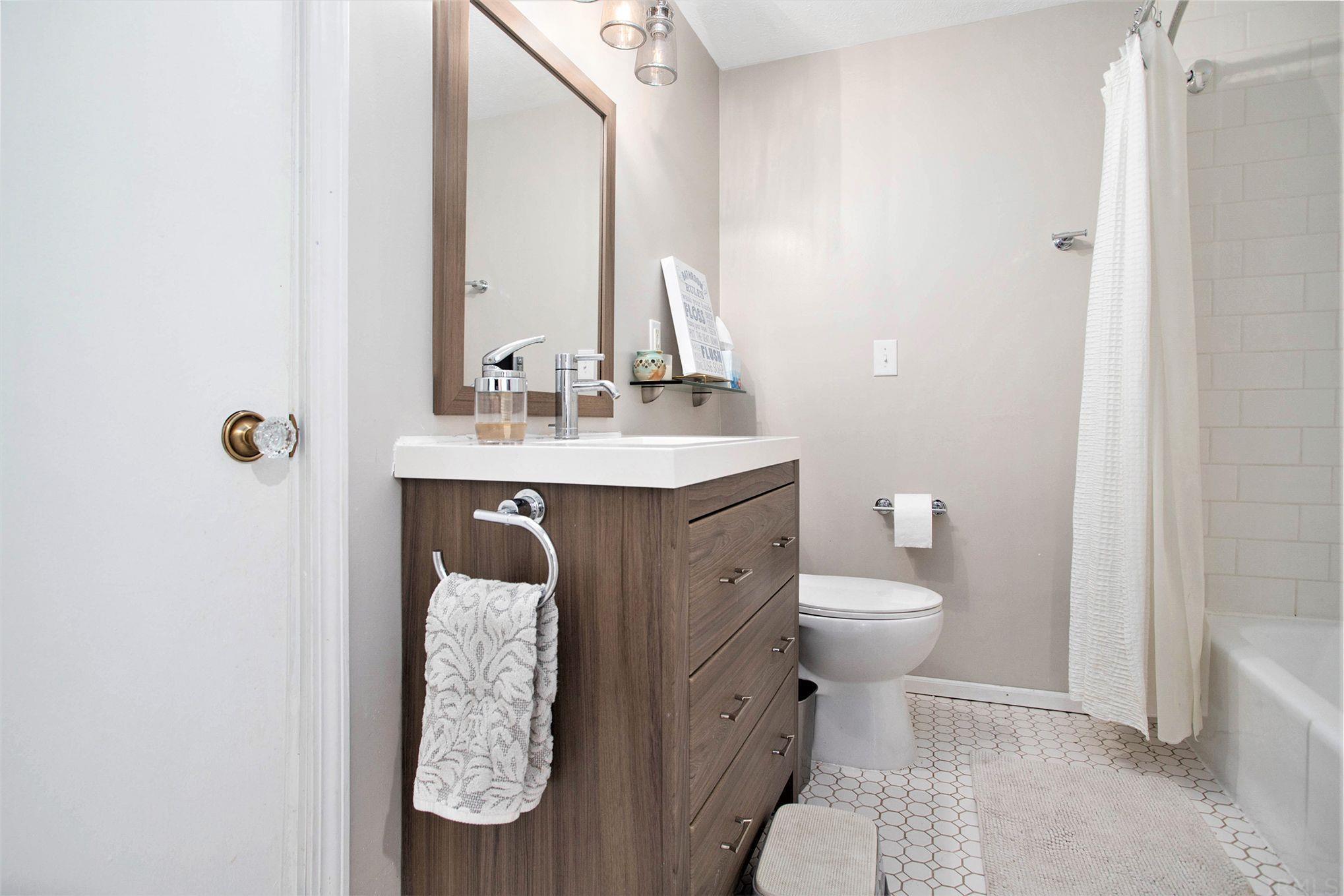 2819 York Road South Bend, IN 46614 - Photo 18 of 23 Gallery Image 18