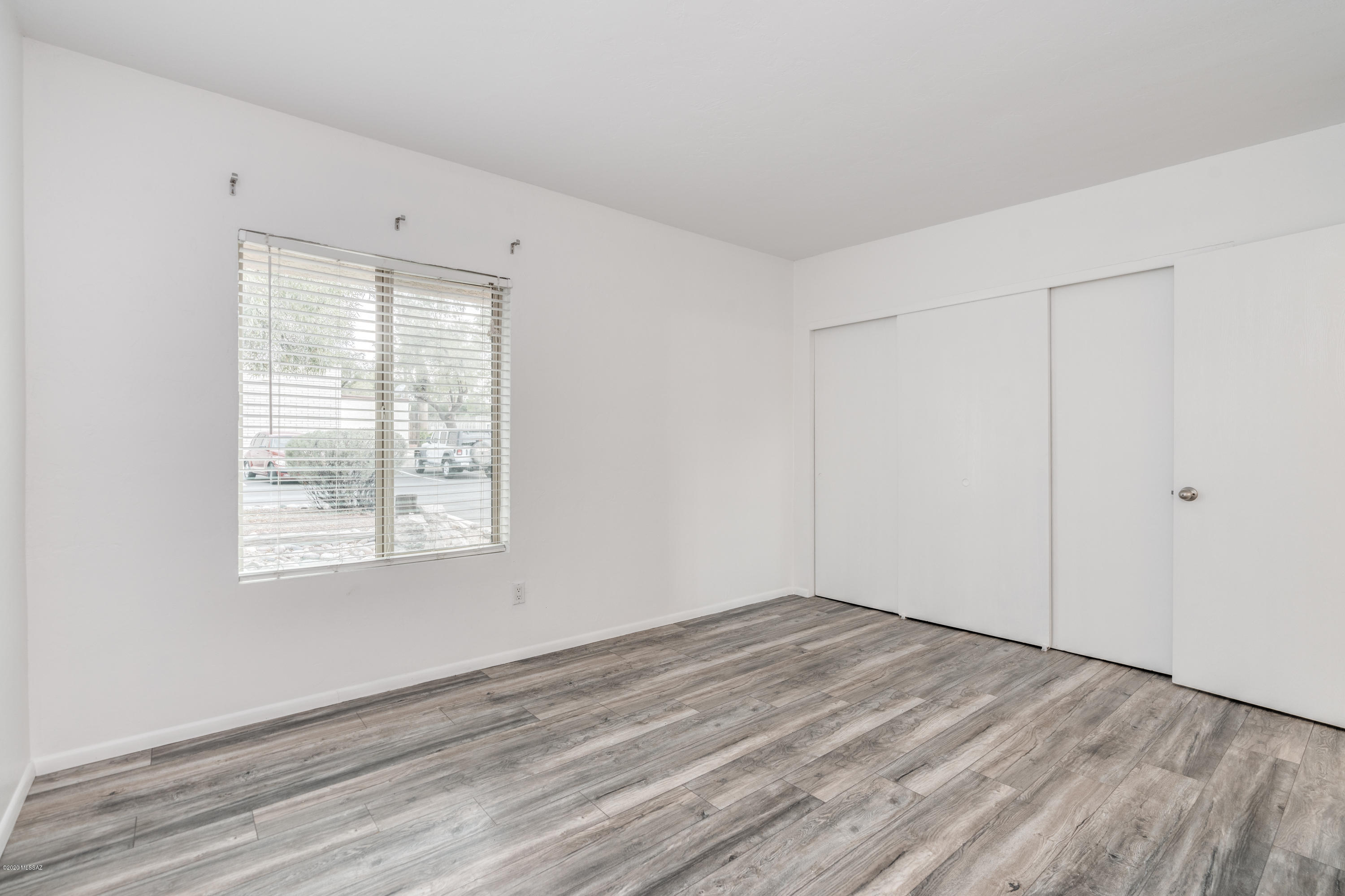 1327 South Wright Road Tucson, AZ 85713 - Photo 26 of 42