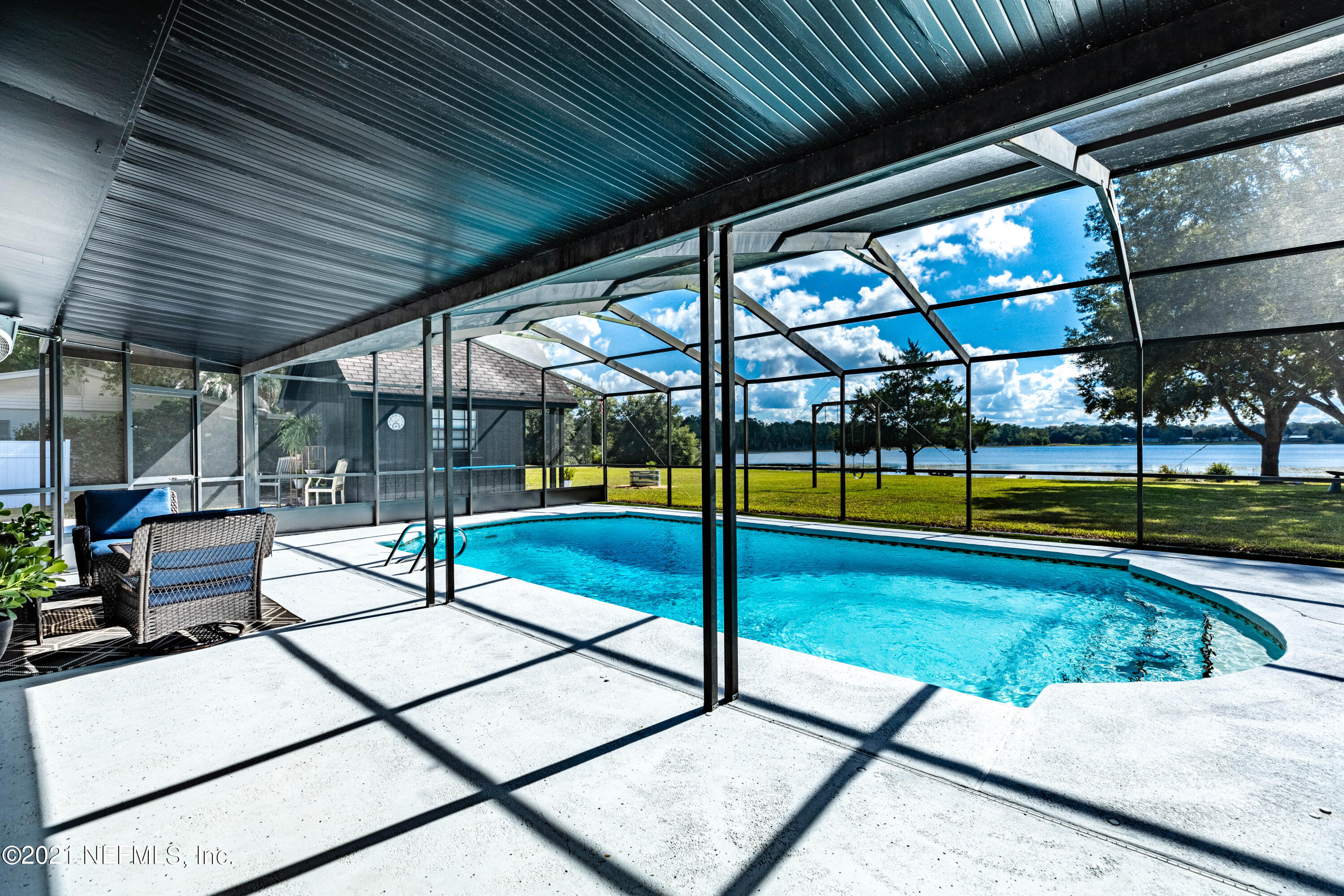 69 Nelsons Point Keystone Heights, FL 32656 - Photo 32 of 40 30 Caged Pool-3