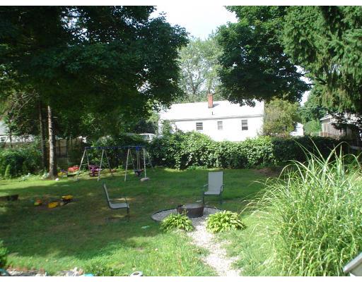 132 Maebeth Street Springfield, MA 01119 - Photo 4 of 4