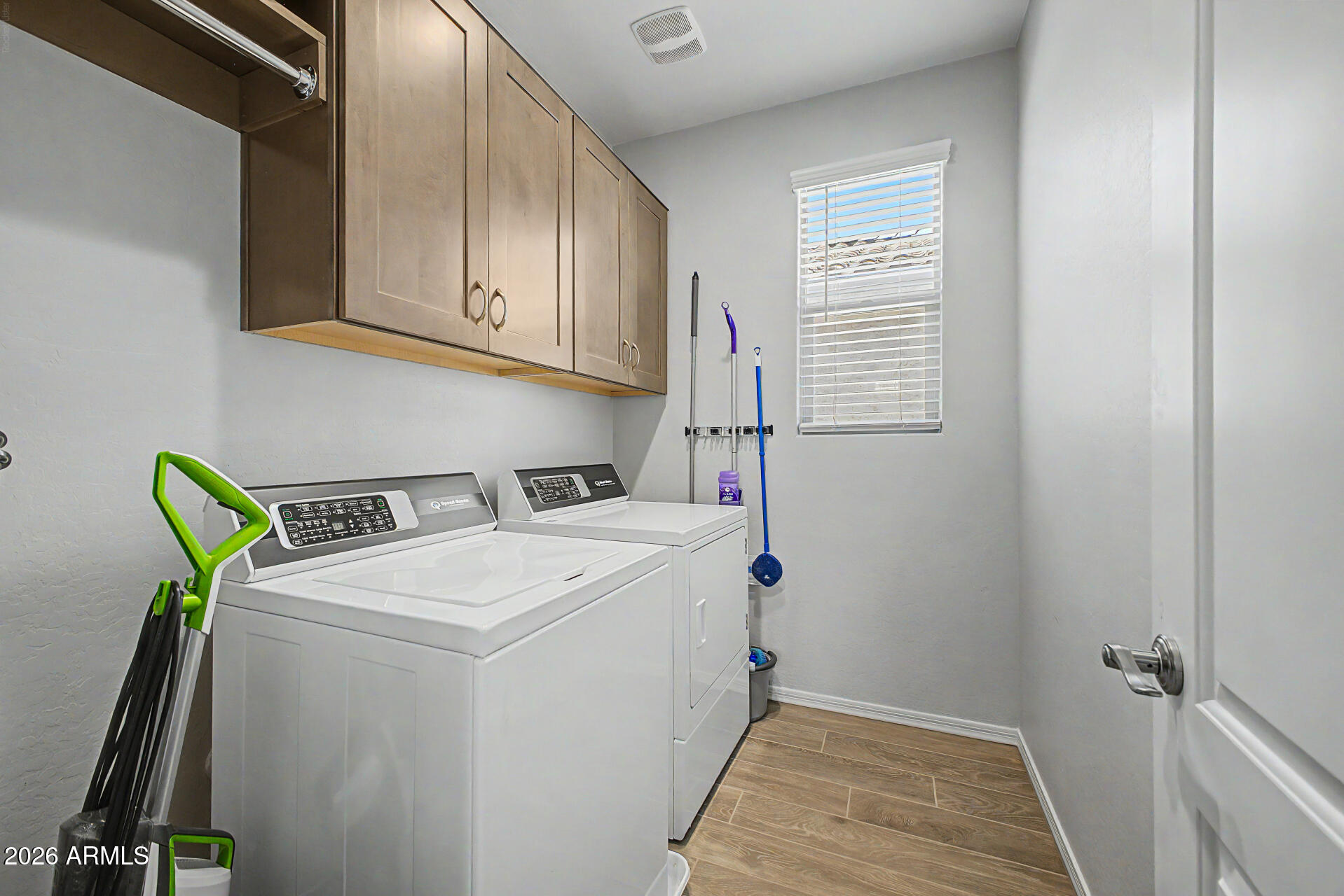 2583 South Entwistle Street Gilbert, AZ 85295 - Photo 35 of 42 a utility room with dryer and washer