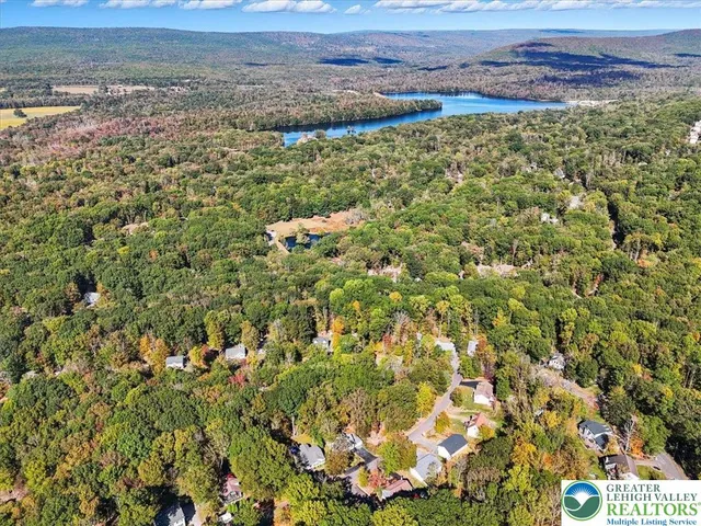 $264,400 | 165 Grouse Ridge Lane, Drums, PA 18222