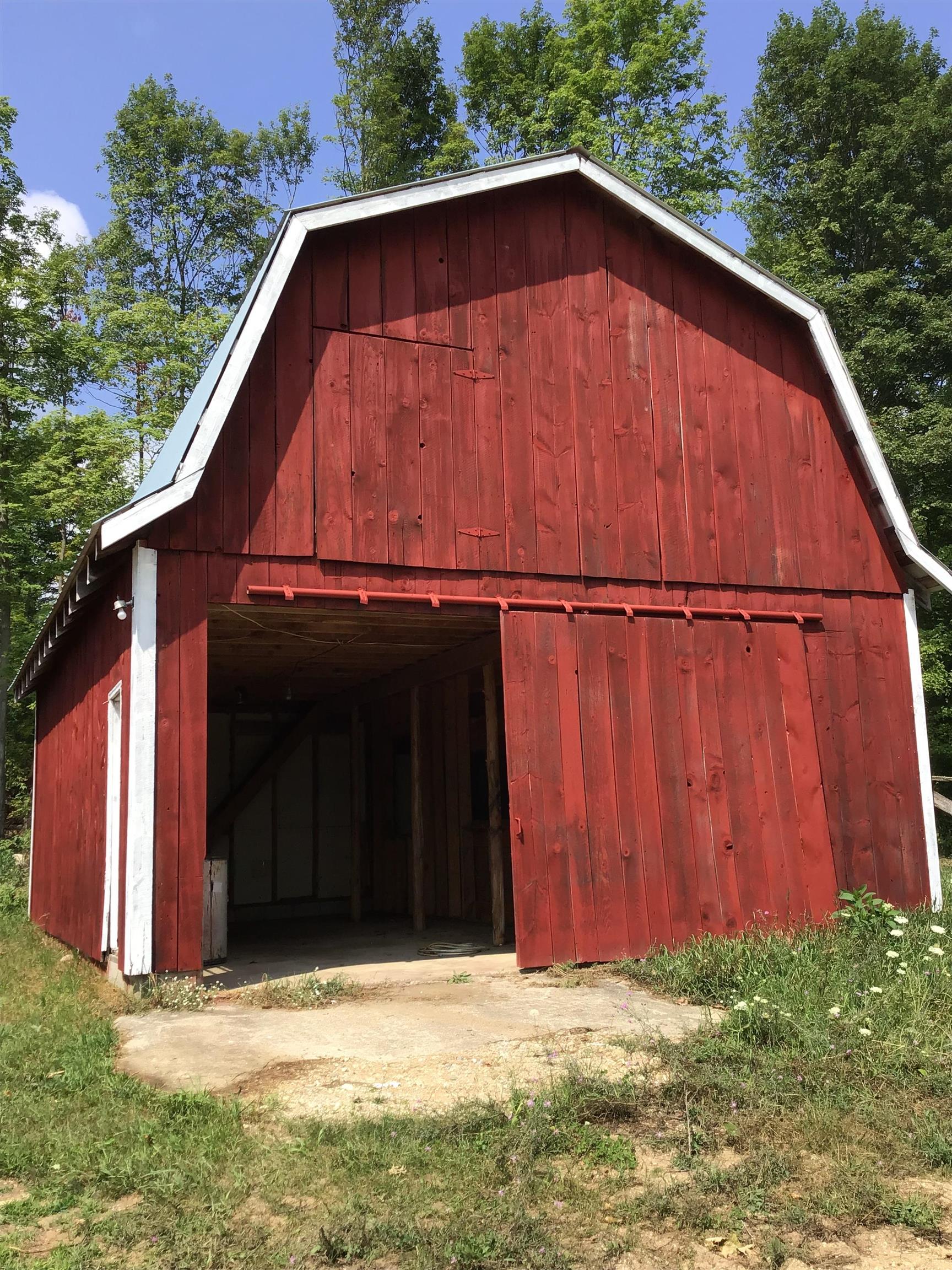 9498 Shively Road Fife Lake, MI 49633 - Photo 69 of 76 1914199-68.JPG