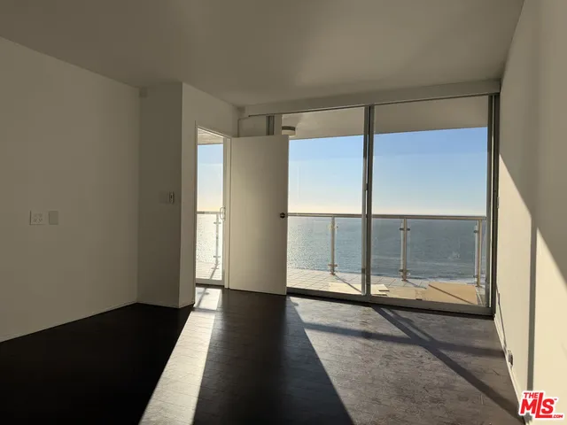 $899,999 | 201 Ocean Avenue, Unit 1707P, Santa Monica, CA 90402