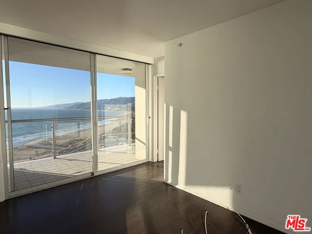 $899,999 | 201 Ocean Avenue, Unit 1707P, Santa Monica, CA 90402