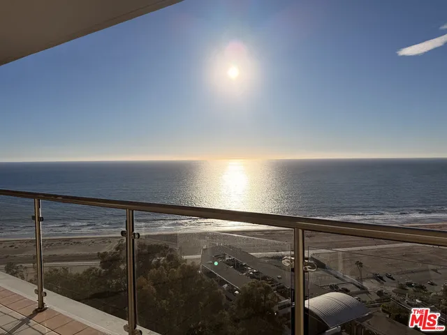 $899,999 | 201 Ocean Avenue, Unit 1707P, Santa Monica, CA 90402